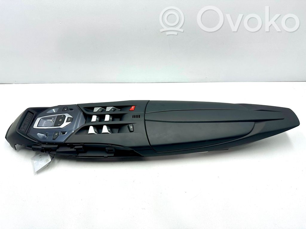 Headlining lighting console trim   9678259777,9678259477,98809A0
