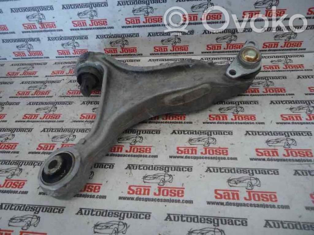 Volvo XC70 Braccio di controllo sospensione anteriore inferiore/braccio oscillante 