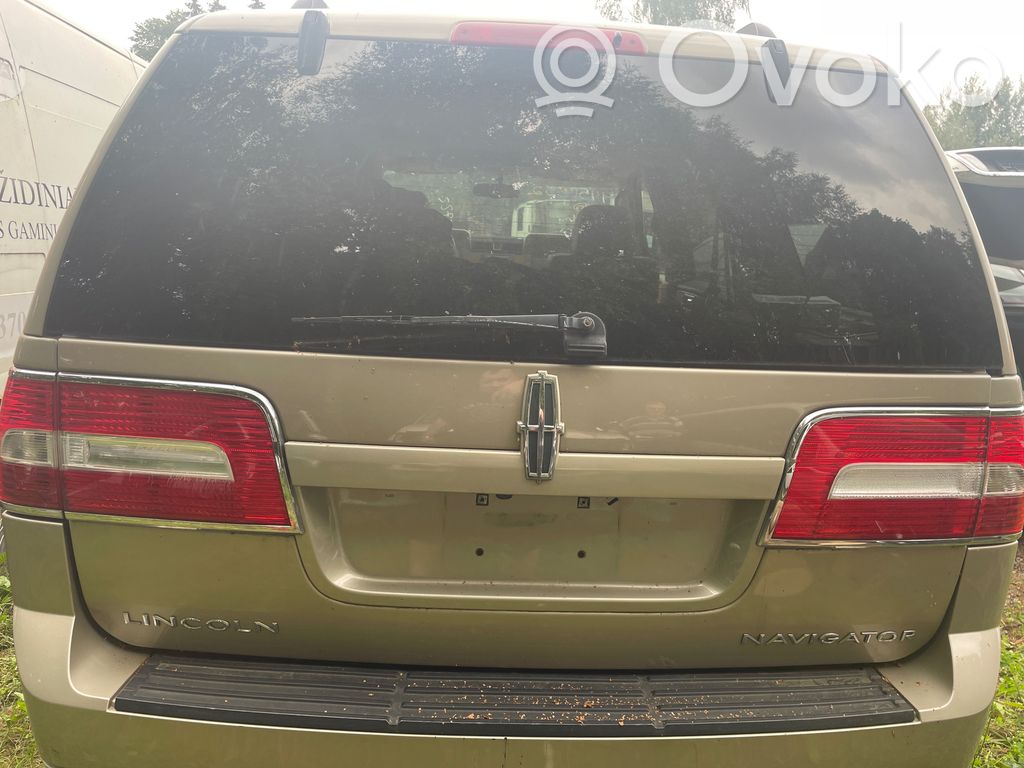 Tailgate/trunk/boot lid