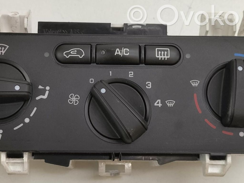 Citroen C3 Climate control unit 