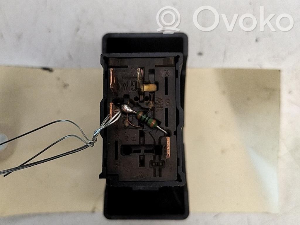 Opel Astra G Botón interruptor de luz de peligro 