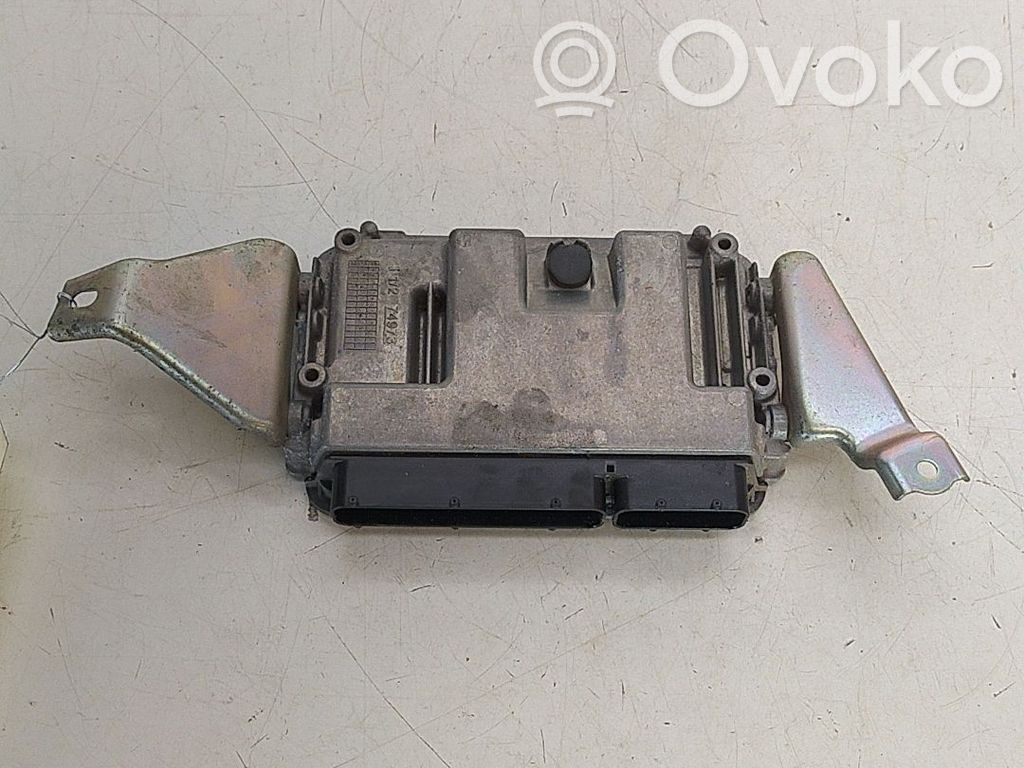 Toyota Yaris Engine control unit/module 