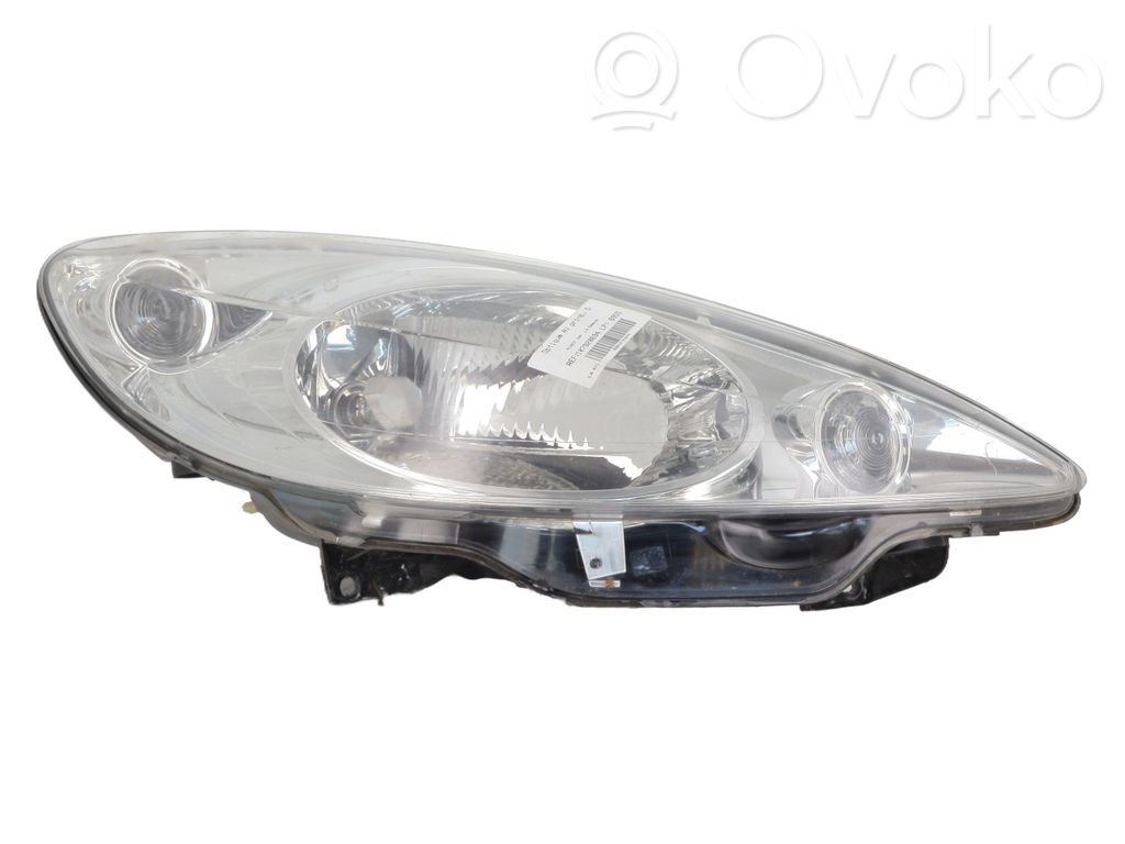 Peugeot 1007 Lampa przednia 