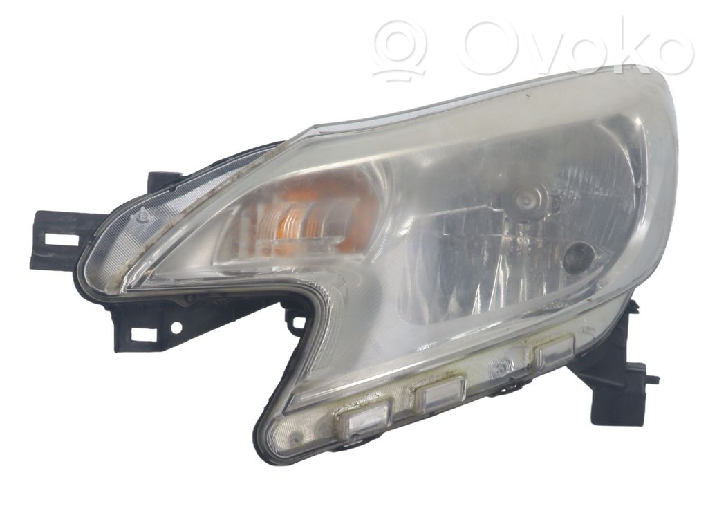 Nissan Note (E12) Headlight/headlamp 