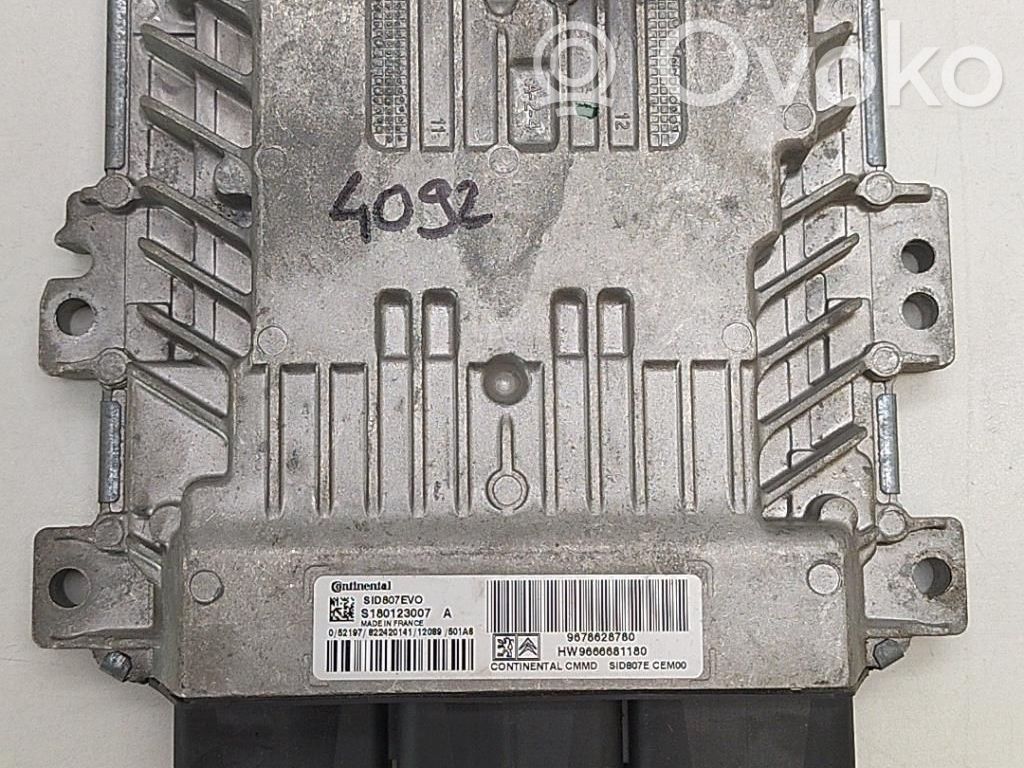 Peugeot 508 Engine control unit/module 