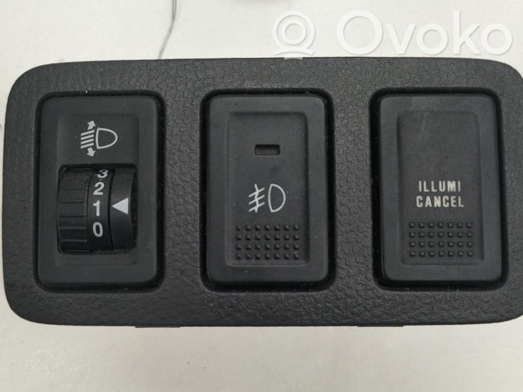 Suzuki SX4 Interruptor de control de altura del faro delantero 