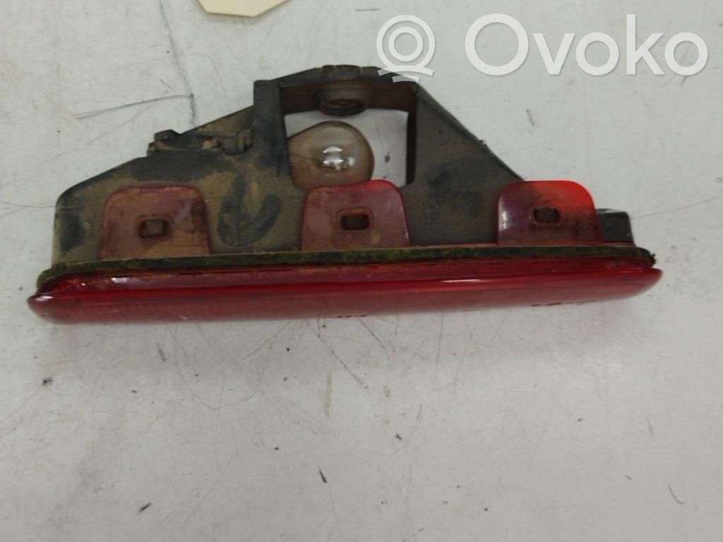 Dacia Logan I Third/center stoplight 