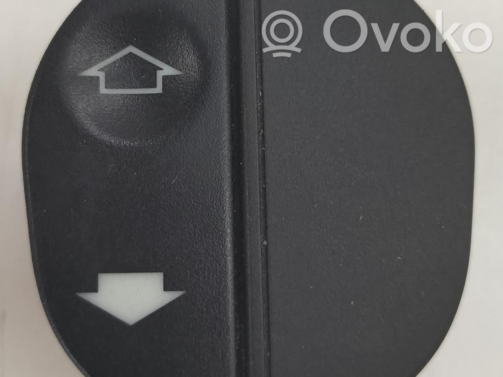 Ford Fiesta Electric window control switch 