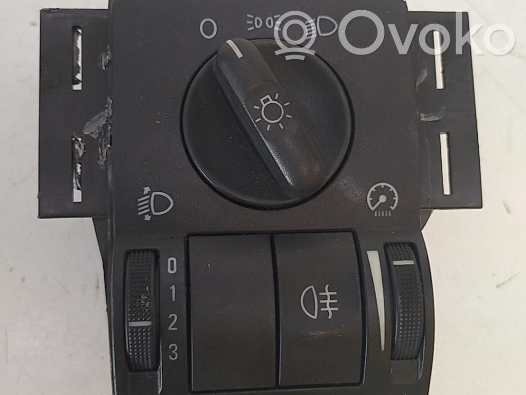 Opel Corsa C Light switch 