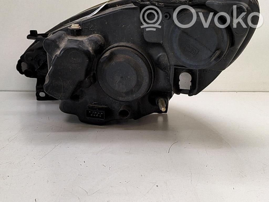 Peugeot 1007 Headlight/headlamp 