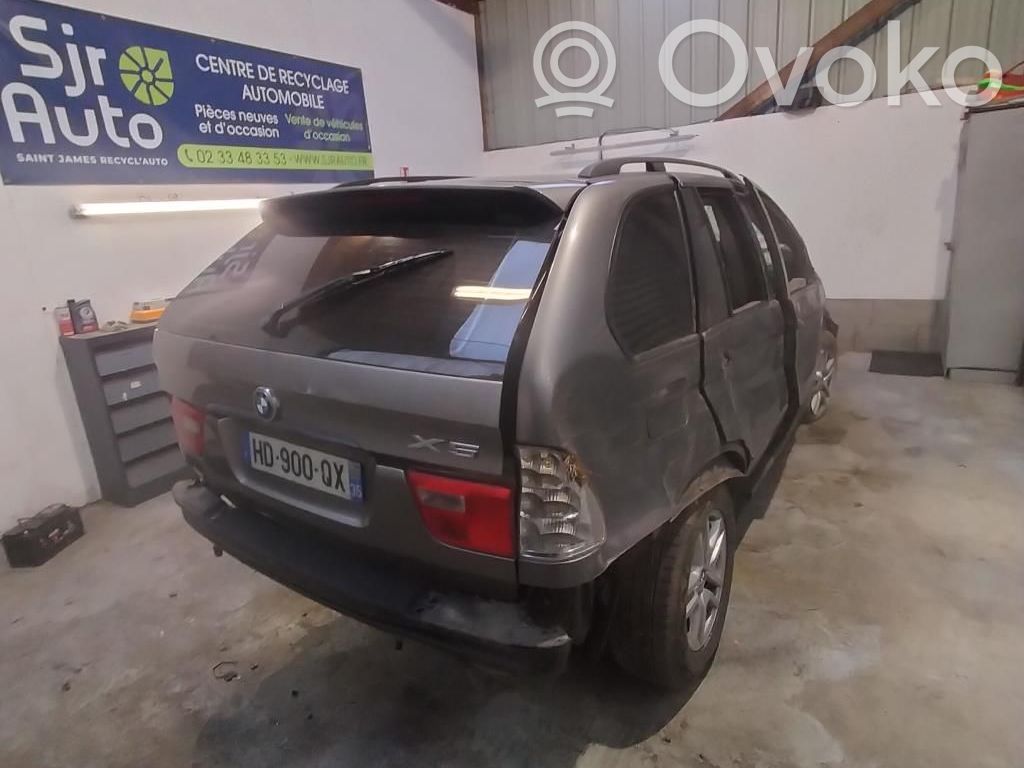 BMW X5 E53 Hattuhylly 