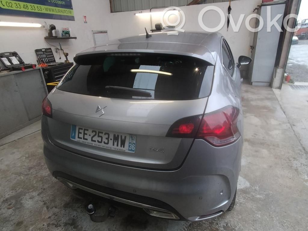 DS Automobiles 4 Etujarrusatula 