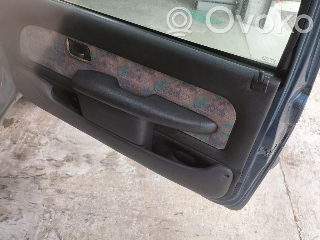 Peugeot 106 Front door lock 