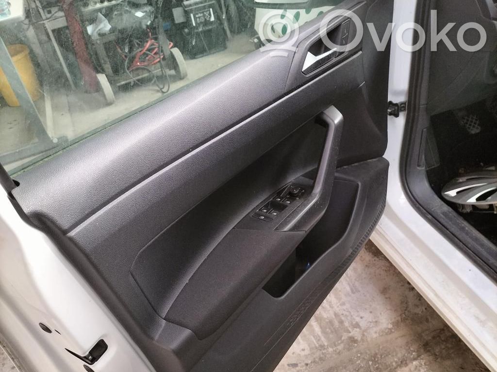 Volkswagen Polo VI Etuoven lukko 