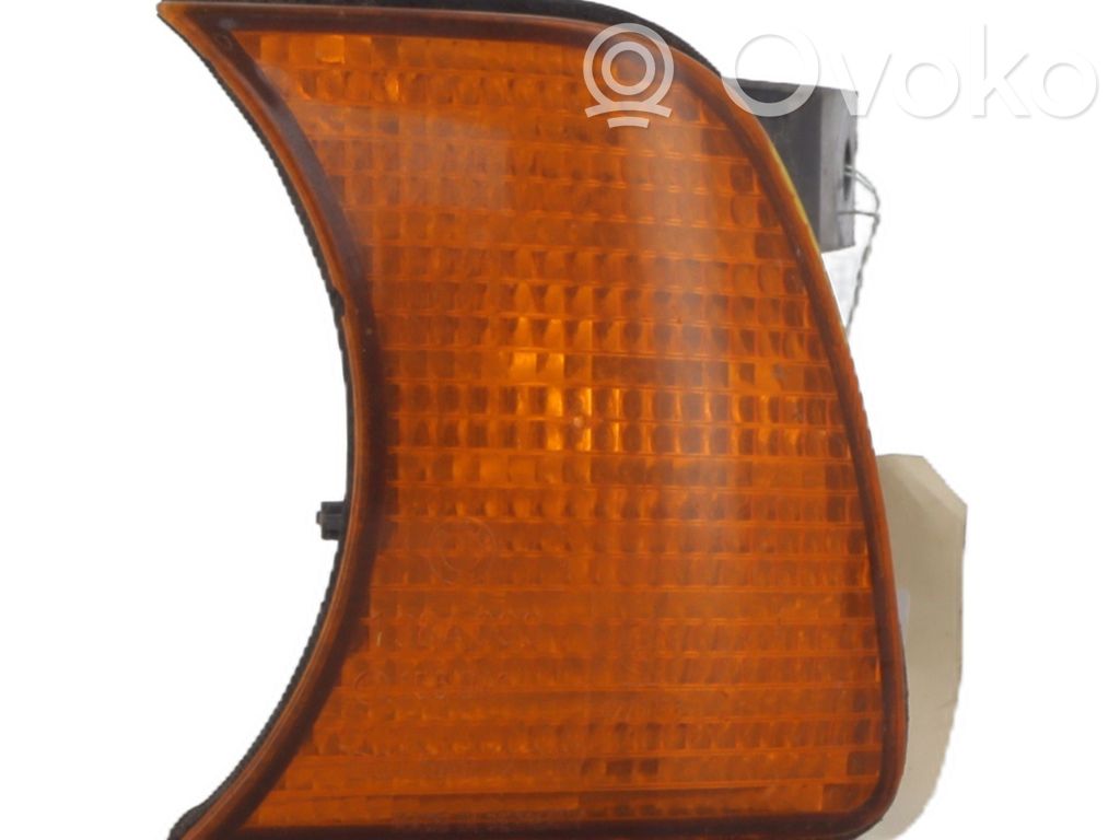 BMW 5 E34 Front fender indicator light 
