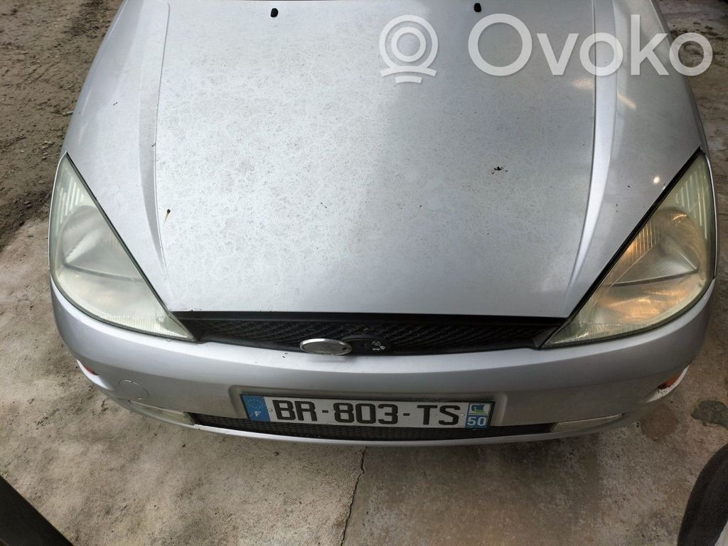 Ford Focus Dzinēja pārsega slēdzene 