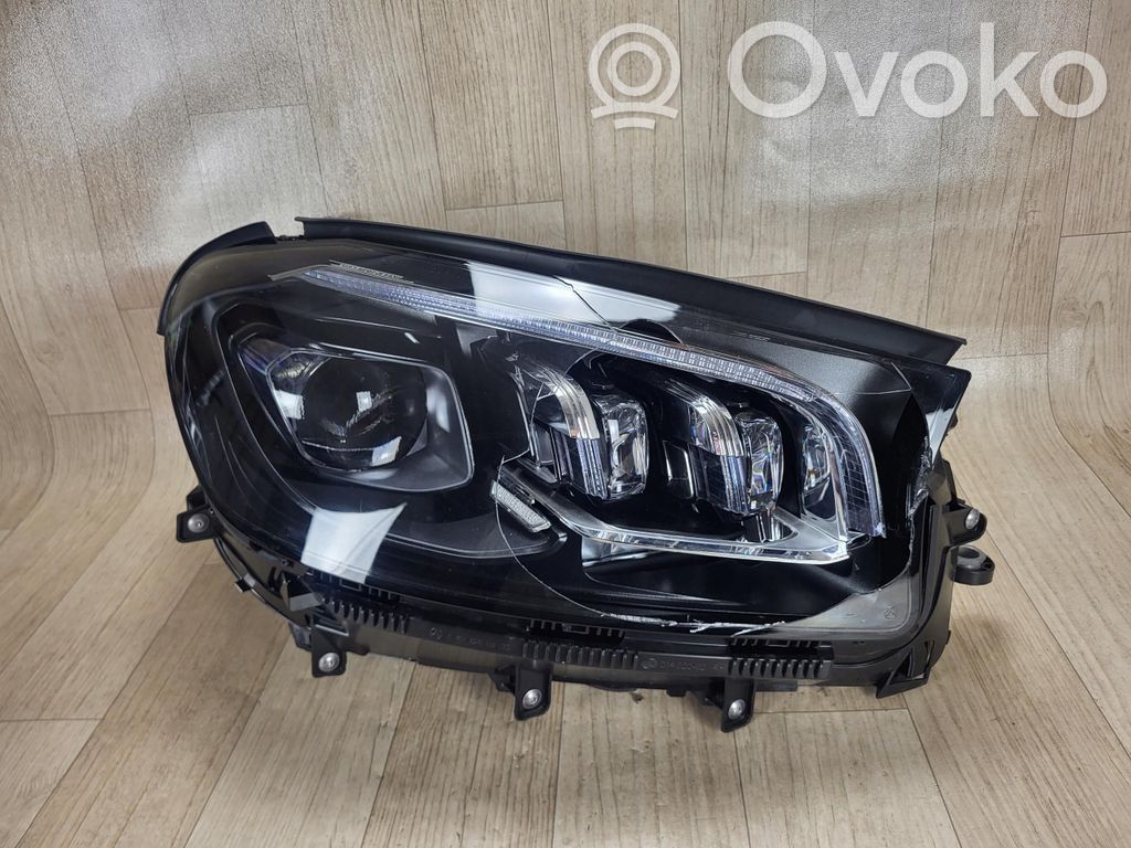 Mercedes-Benz GLS X167 Lampa przednia 