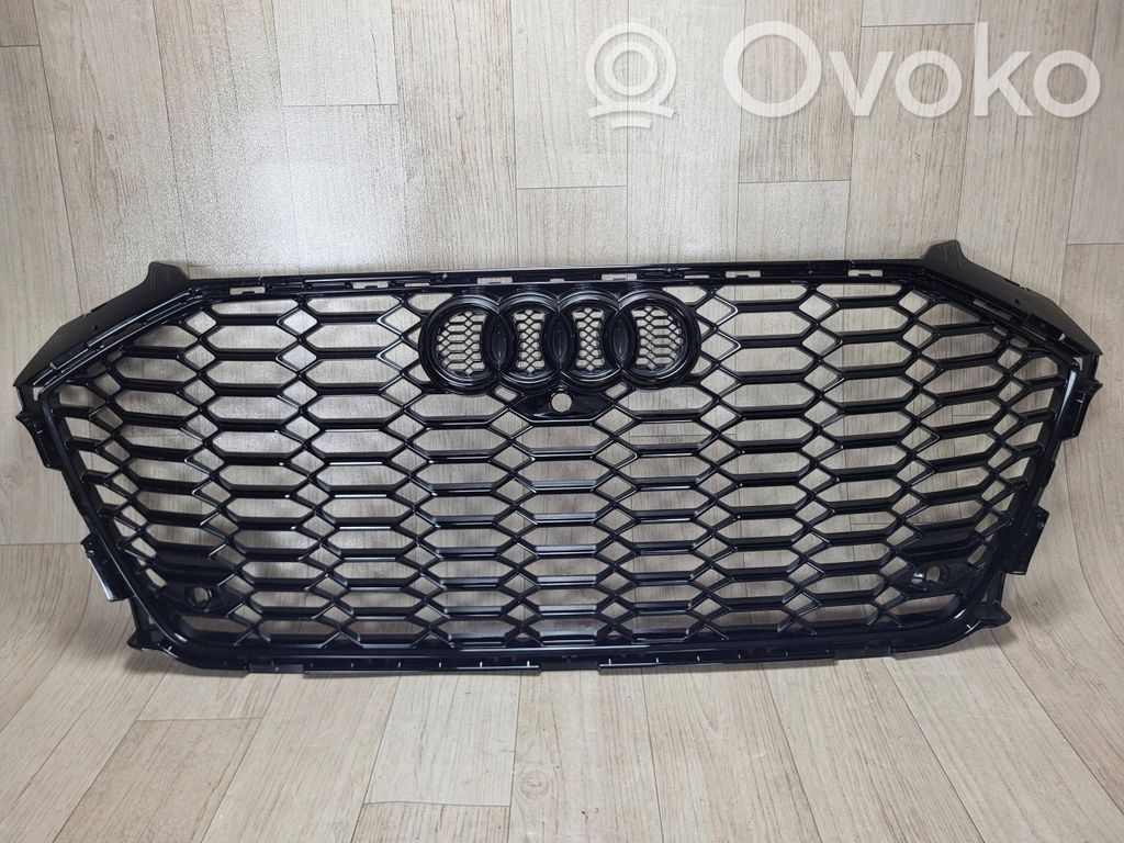 Audi RS4 B9 Etupuskurin ylempi jäähdytinsäleikkö 