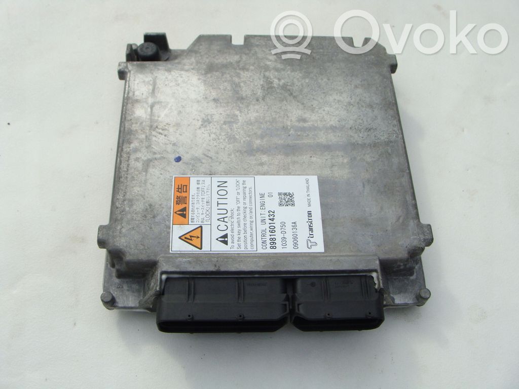 Isuzu D-Max Engine control unit/module 