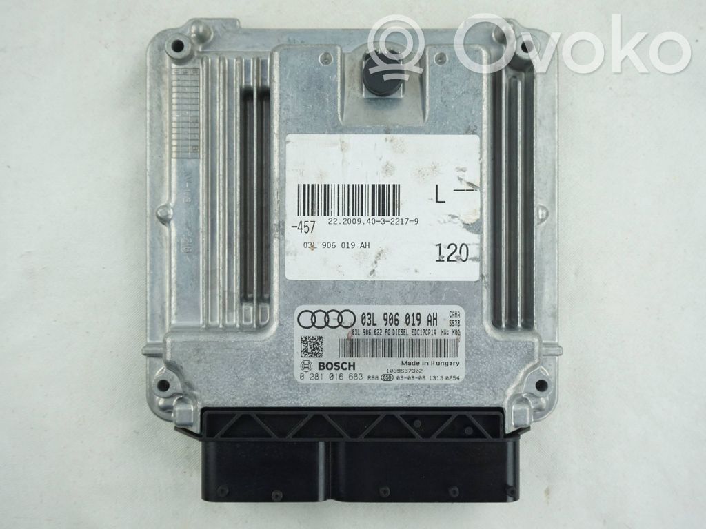 Audi A6 S6 C6 4F Variklio valdymo blokas 