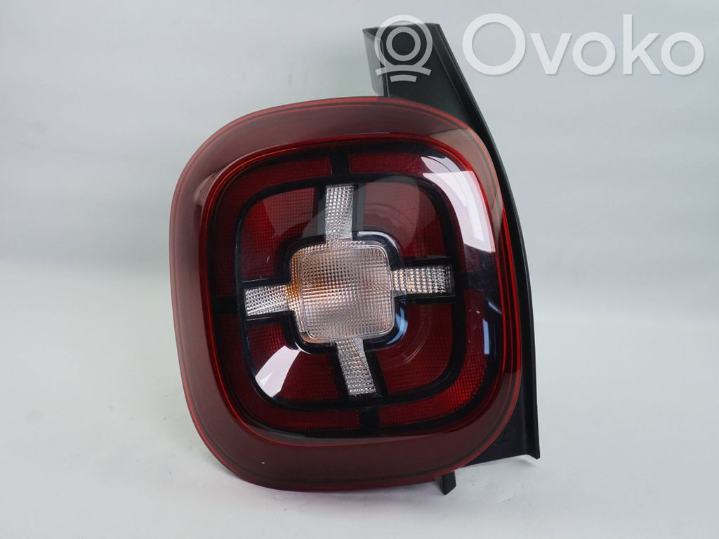 Dacia Duster II Rear/tail lights 