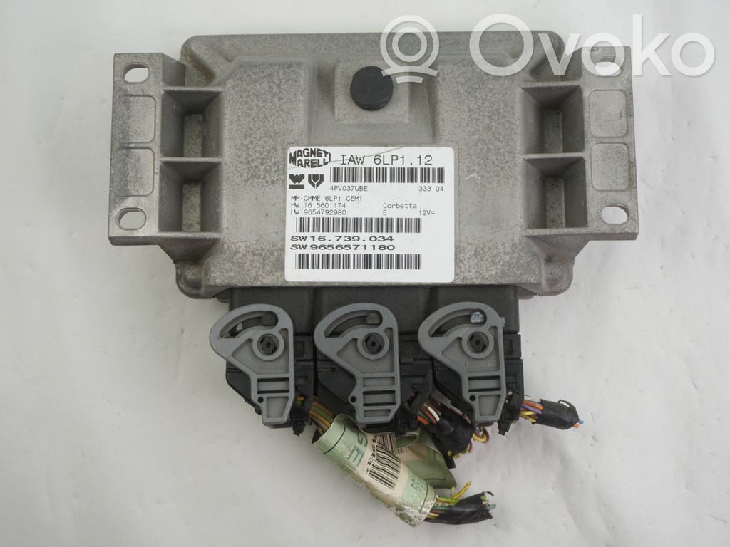 Peugeot 407 Engine control unit/module 