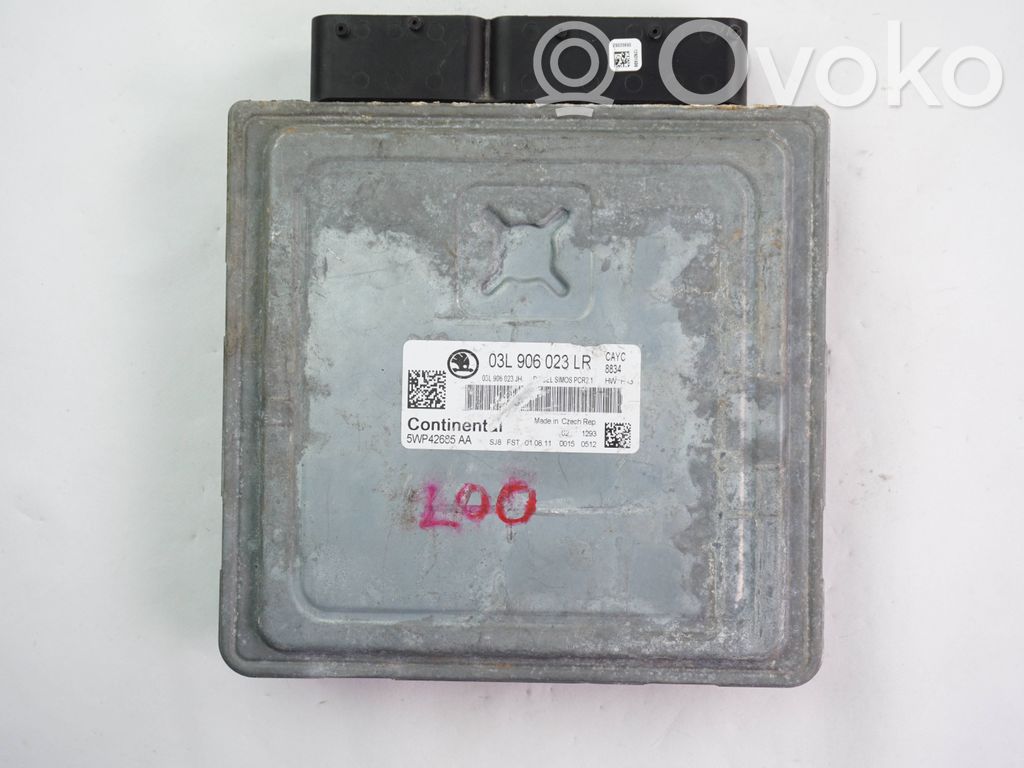 Skoda Octavia Mk2 (1Z) Engine control unit/module 