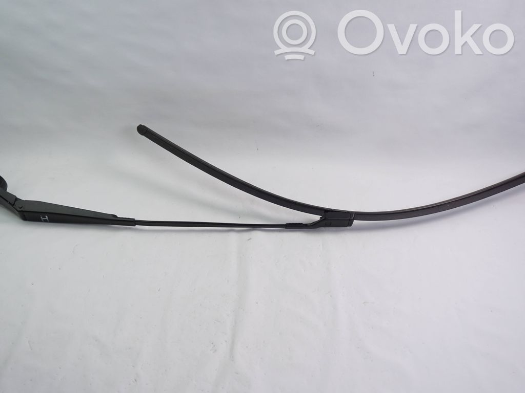 Citroen C4 Grand Picasso Brazo del limpiaparabrisas delantero 