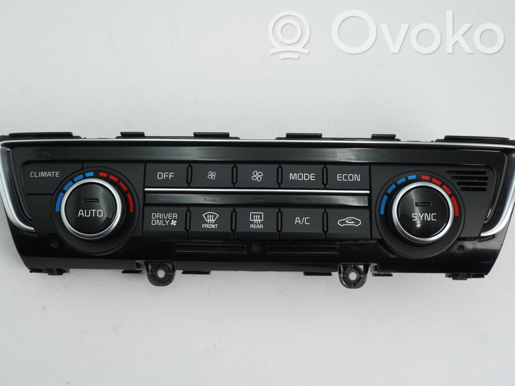 KIA Optima Climate control unit 