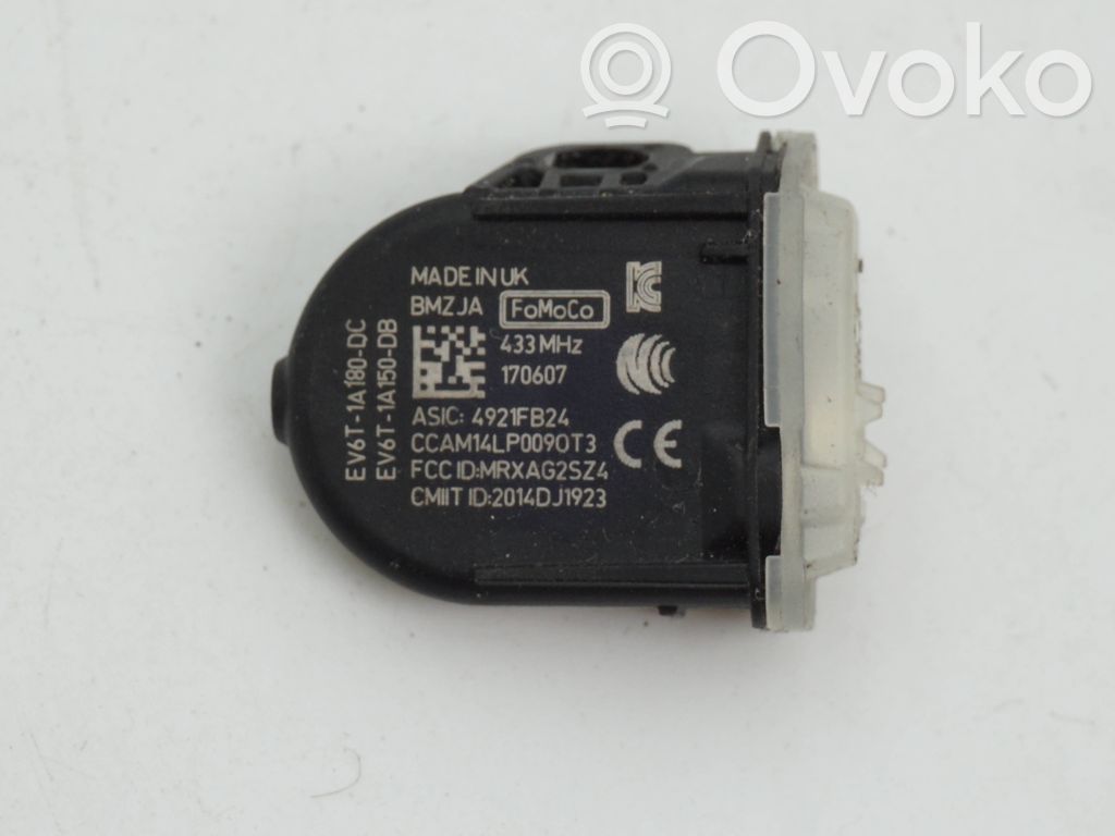 Ford Focus Tire pressure sensor 