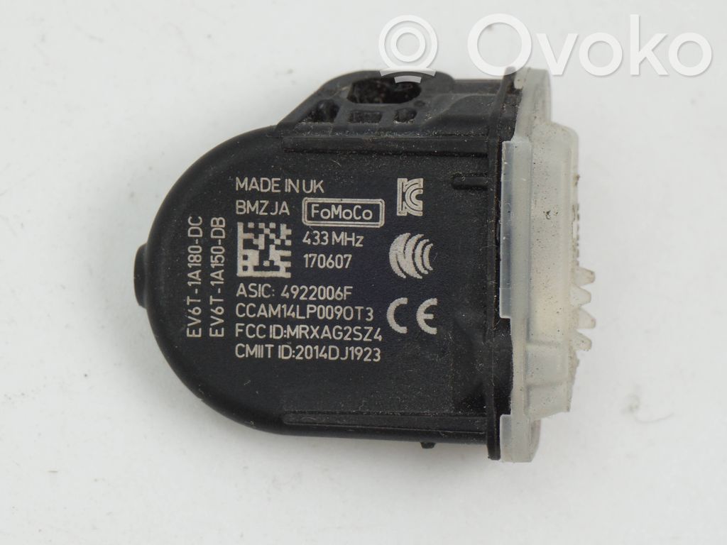 Ford Focus Tire pressure sensor 