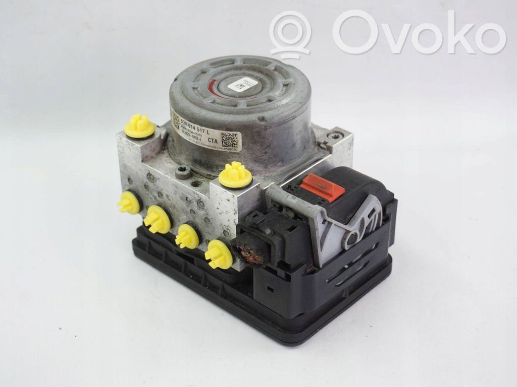 Volkswagen Golf VII ABS bloks 