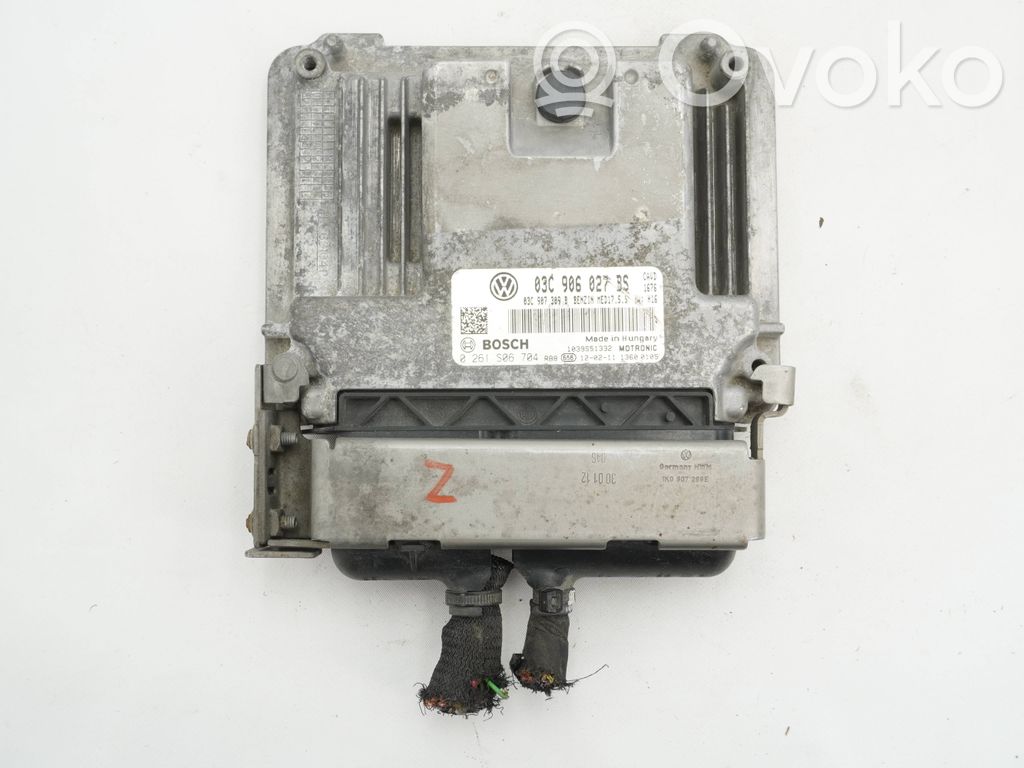 Volkswagen Golf VI Engine control unit/module 