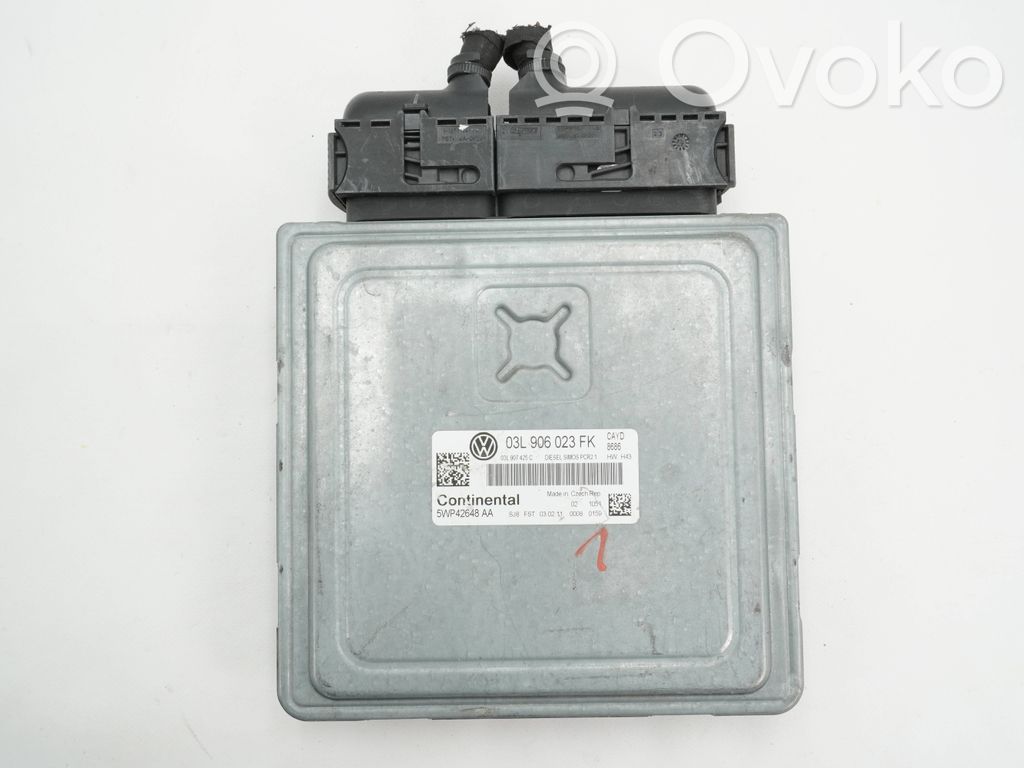 Volkswagen Caddy Engine control unit/module 