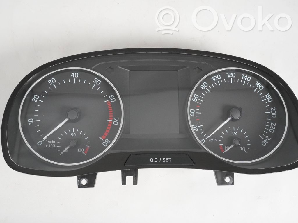 Skoda Fabia Mk3 (NJ) Licznik / Prędkościomierz 