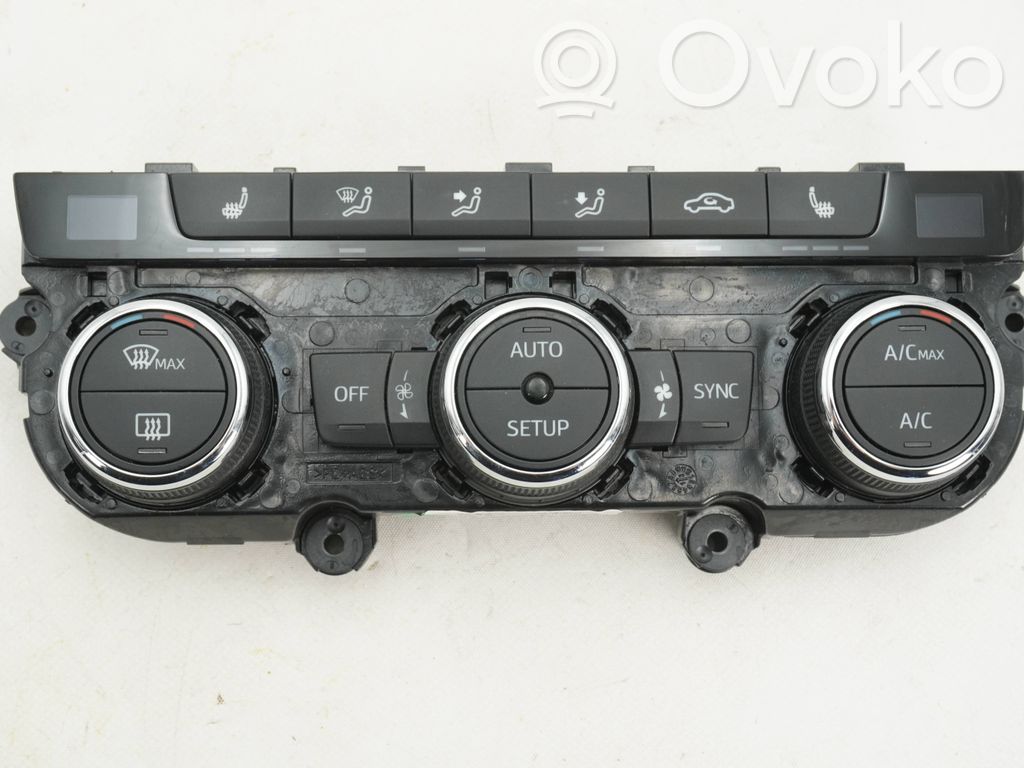 Seat Leon (5F) Climate control unit 