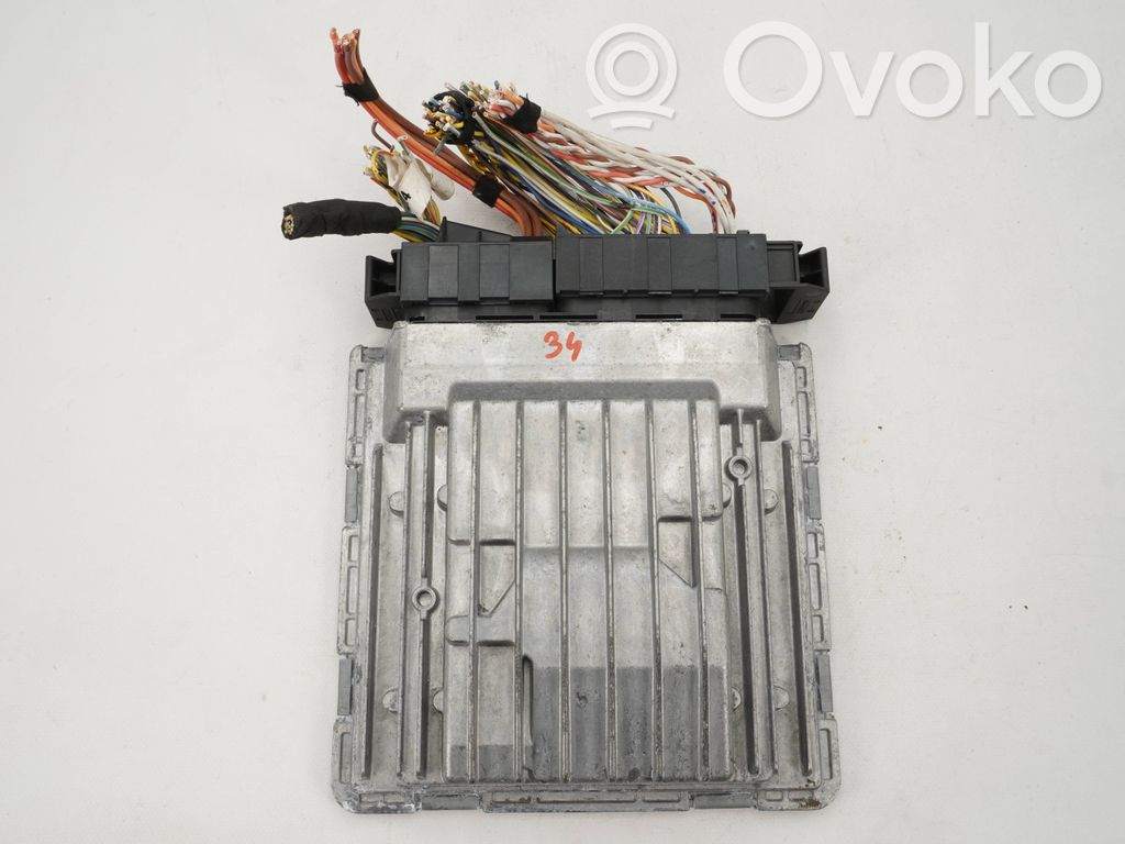 BMW 5 E60 E61 Moottorin ohjainlaite/moduuli 