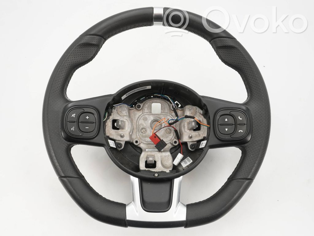 Fiat 500E Ohjauspyörä 