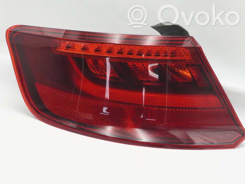 Audi A3 S3 8V Aizmugurējais lukturis virsbūvē 