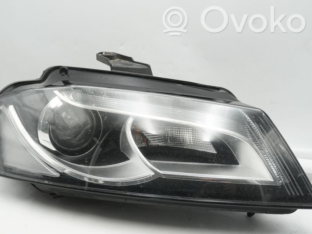 Audi A3 S3 8P Lampa przednia 