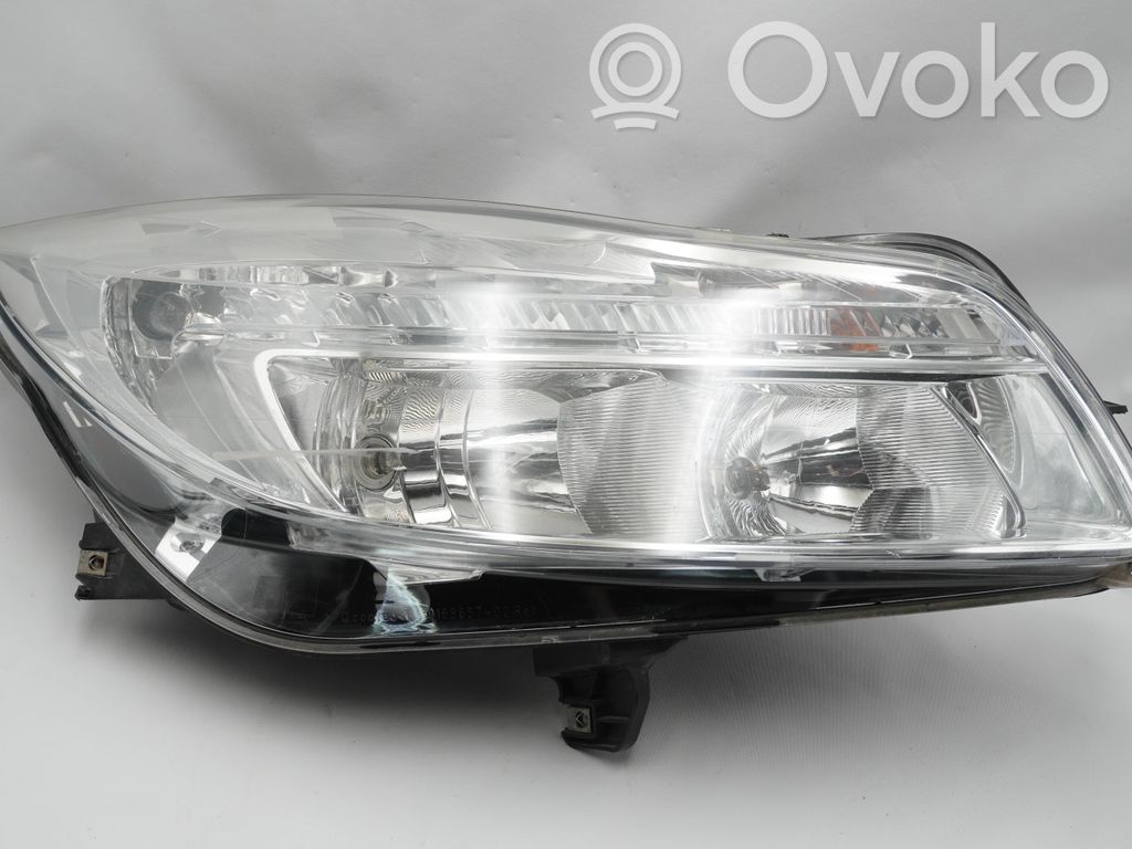 Opel Insignia A Faro/fanale 