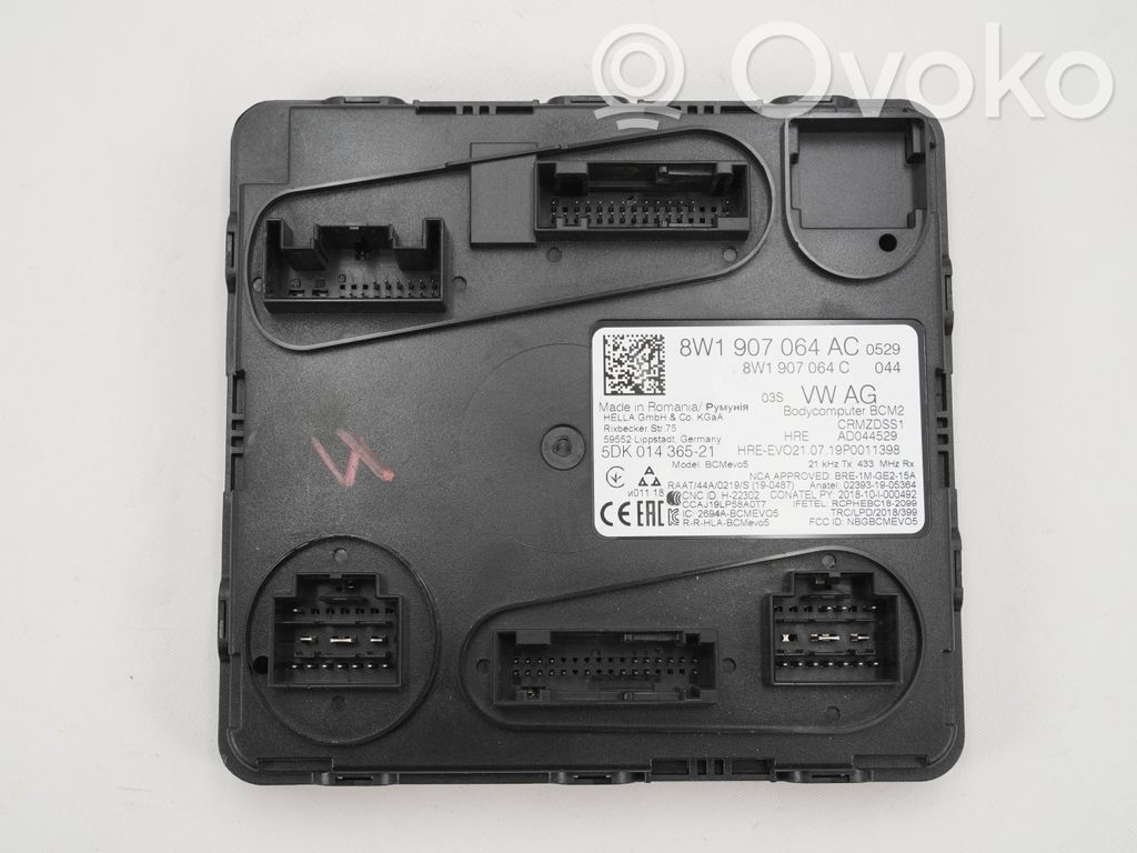 Audi A4 S4 B9 Mukavuusmoduuli 