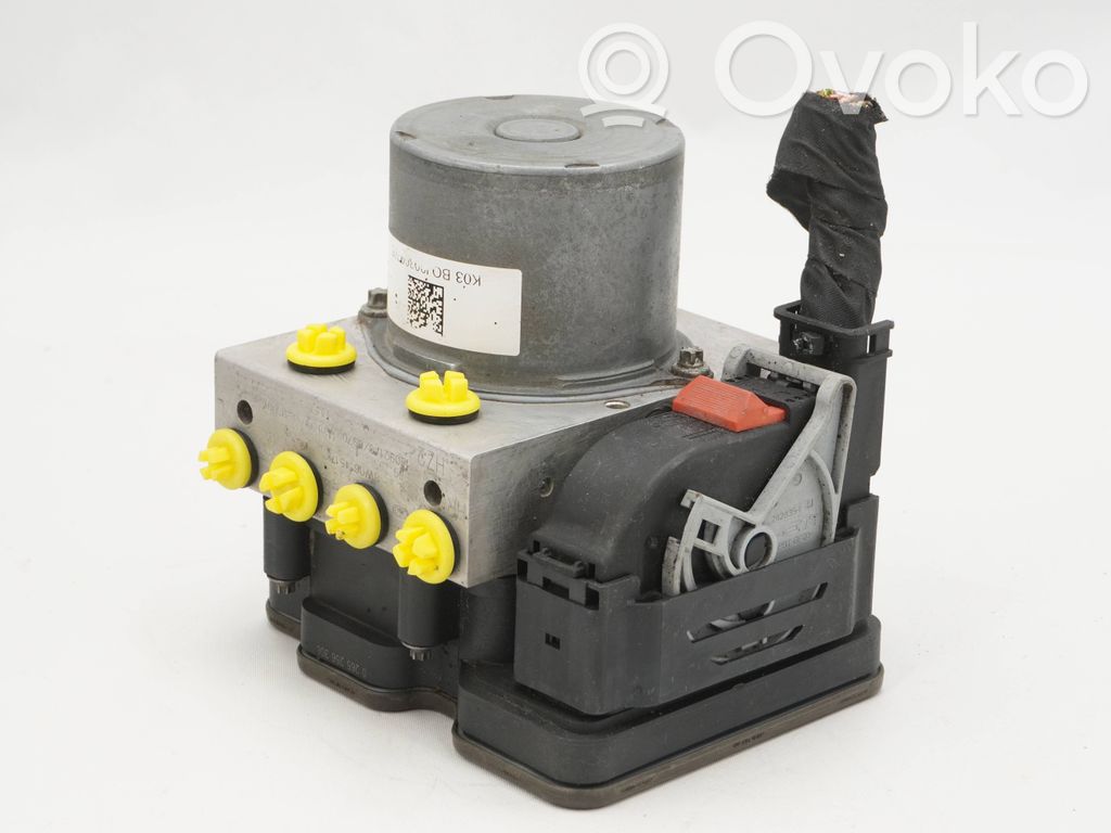 Audi A4 S4 B9 ABS Pump 