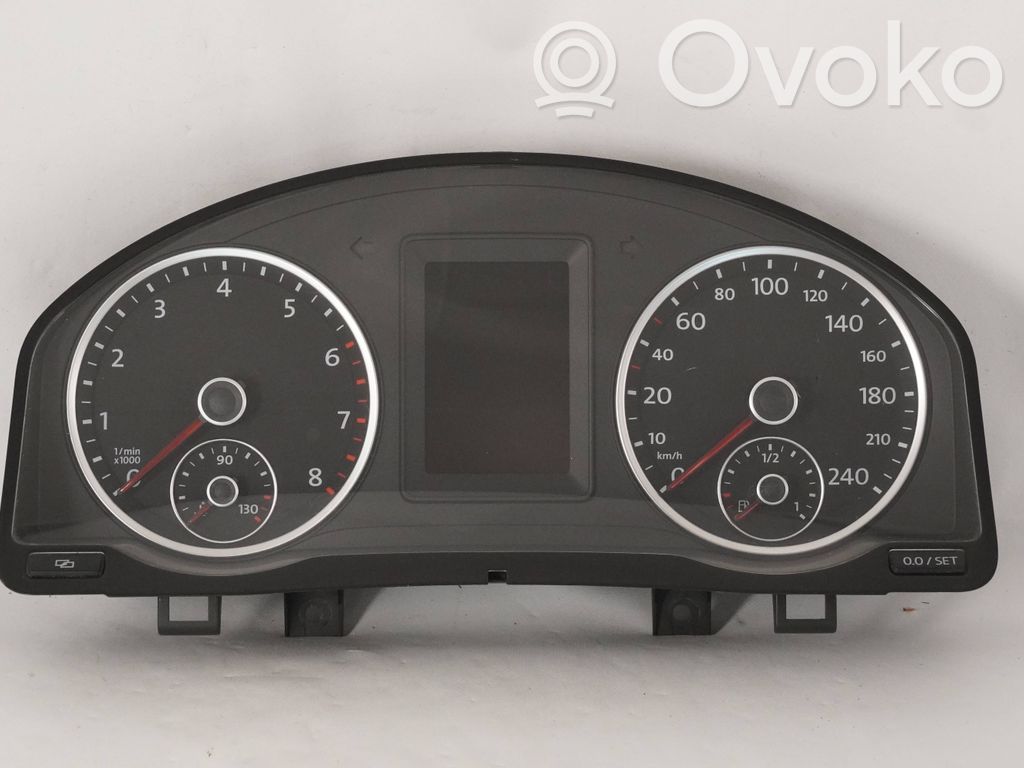 Volkswagen Tiguan Geschwindigkeitsmesser Cockpit 
