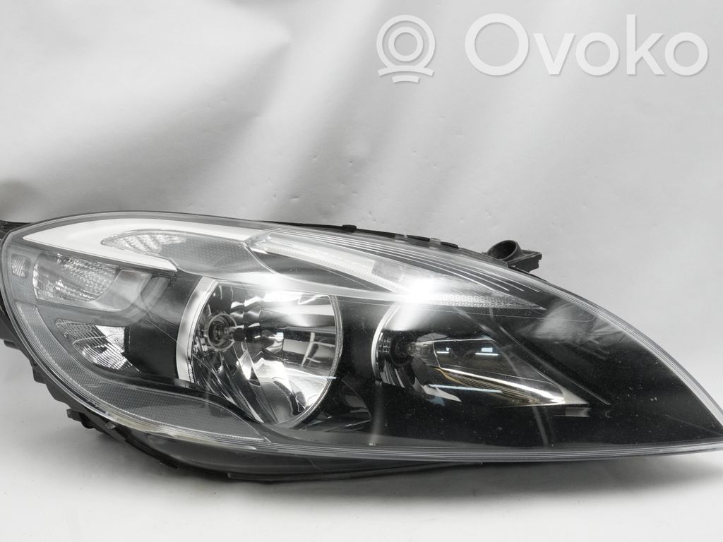 Volvo V40 Phare frontale 