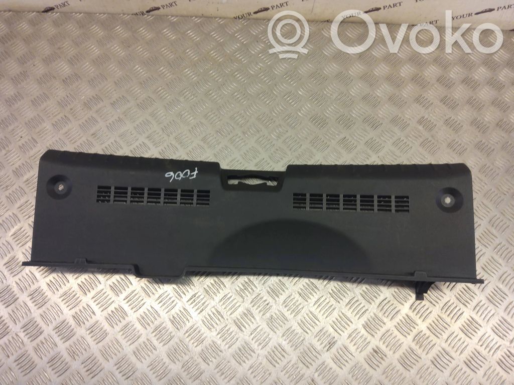 KIA Stonic Trunk/boot sill cover protection 