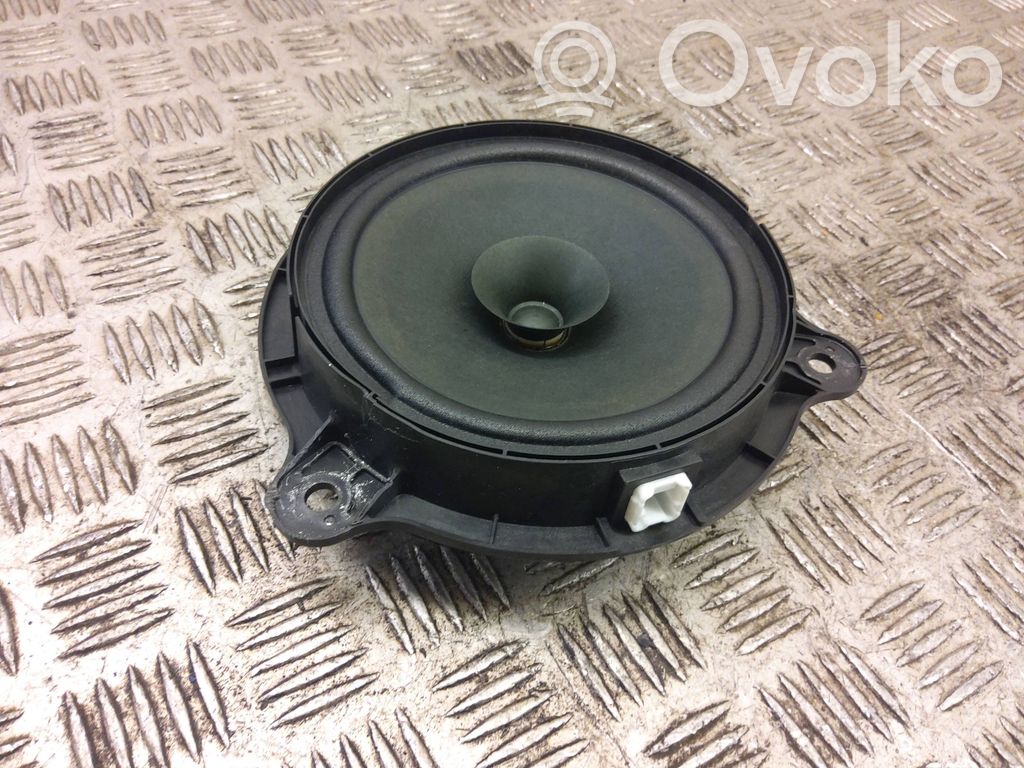 Smart ForFour II W453 Altoparlante portiera anteriore 