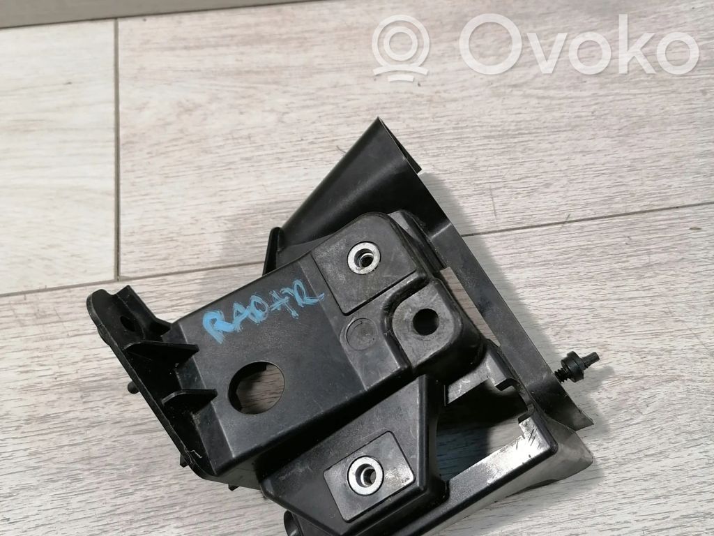 Distronic sensor bracket   112865300C