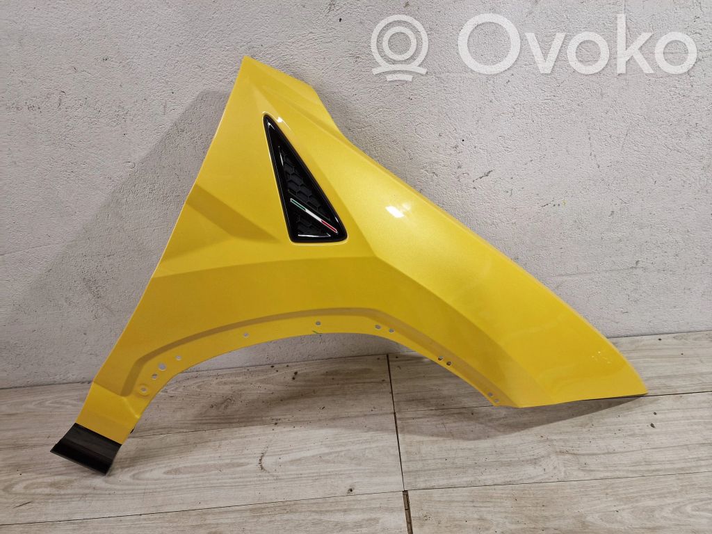 Lamborghini Urus Sparnas 