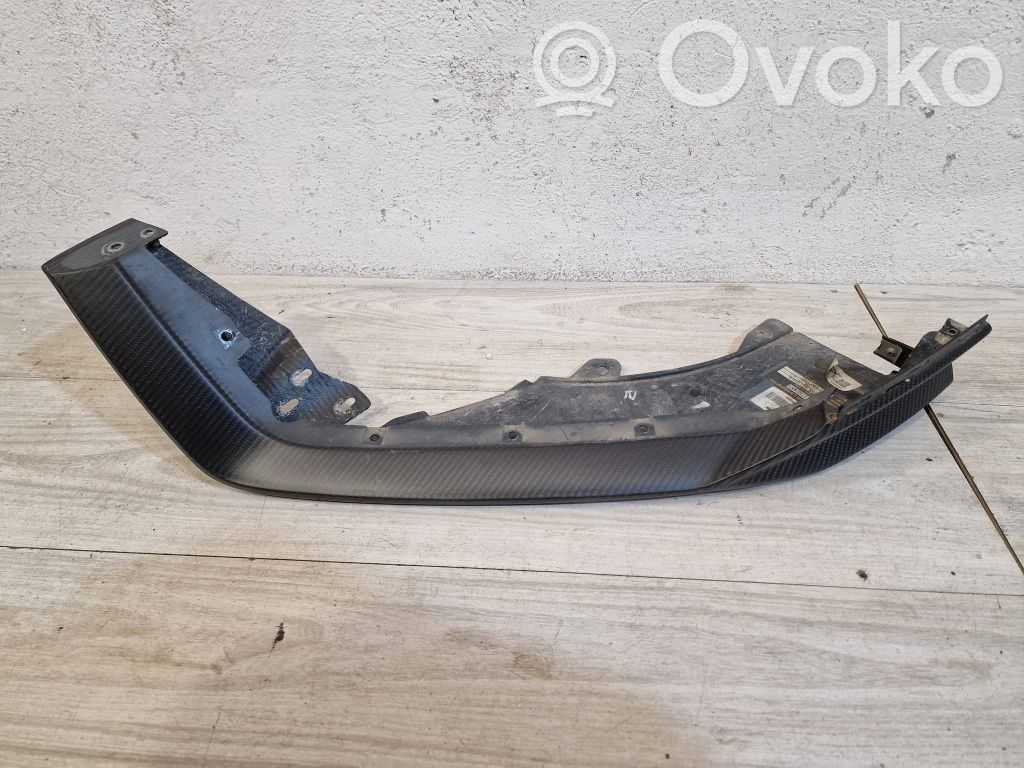 Lamborghini Urus Front bumper lower grill 